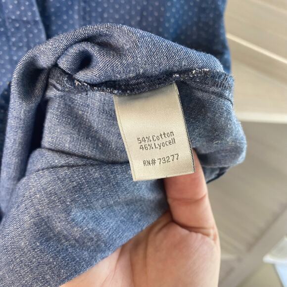 LC Lauren Conrad blue polkadot chambray button down shirt size medium - Picture 7 of 7